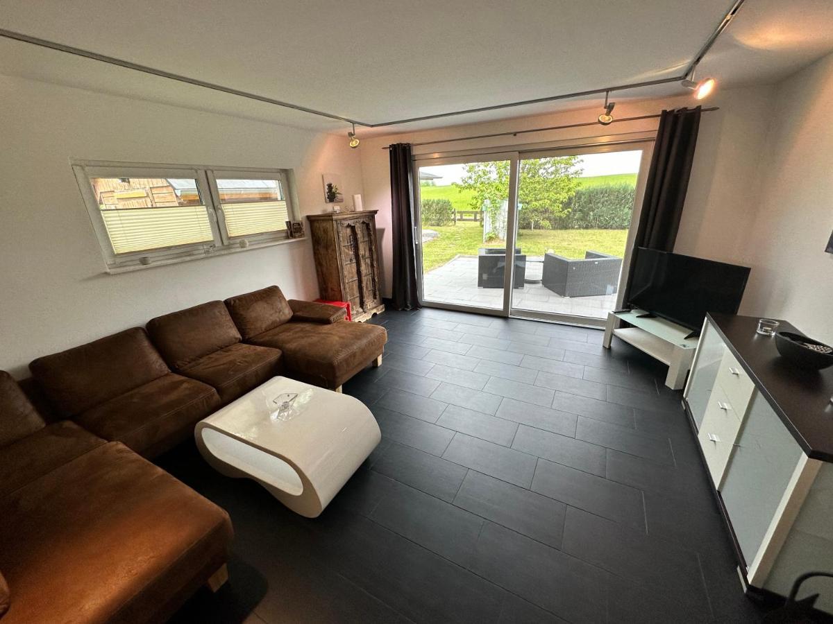 Ferienhaus Jenna Alt Schwerin Luaran gambar